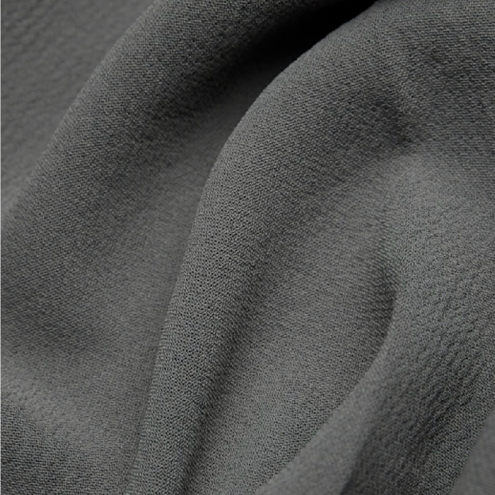 NWT Aritzia Effortless Coal Gray Trousers - Picture 5 of 6